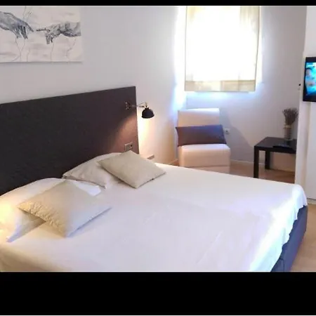 Cozy Studio Flat In *