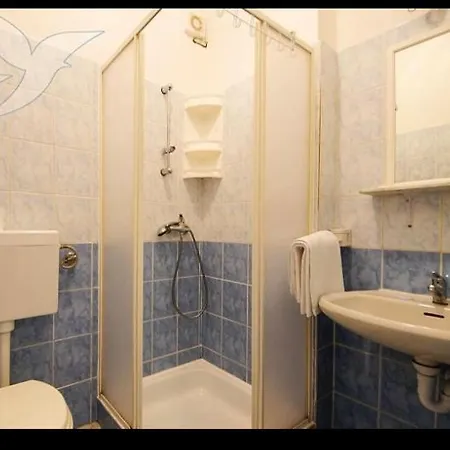 Apartamento Cozy Studio Flat In *